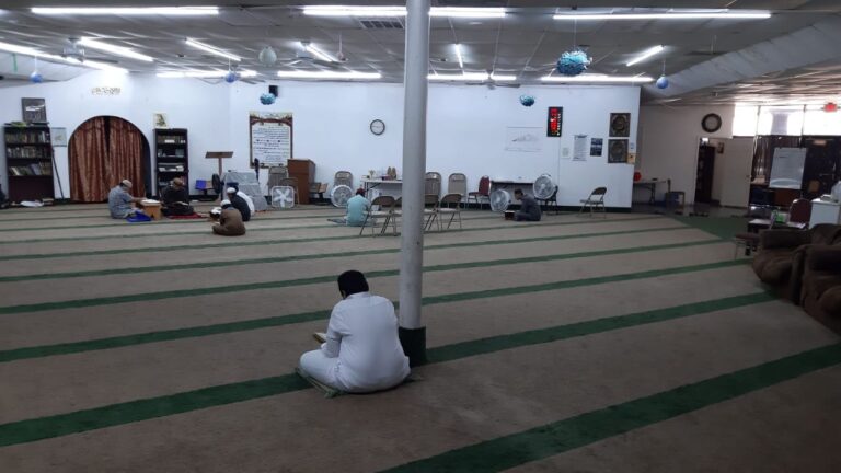 masjid al ahad men section